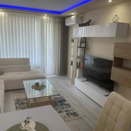 2 Bedroom Goze Deltschew